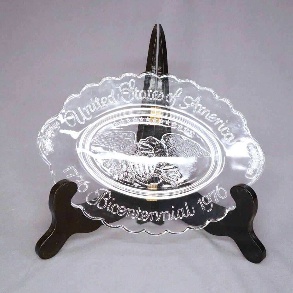 BICENTENNIAL 1776 OVAL PLATE CLEAR GLASS 9" X 6.5"  Bicentennial Eagle